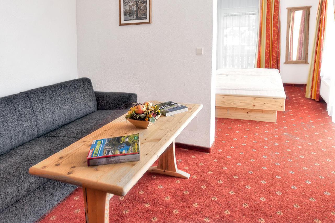 Alpengasthof Fichtenheim Hotell Ramsau am Dachstein Exteriör bild